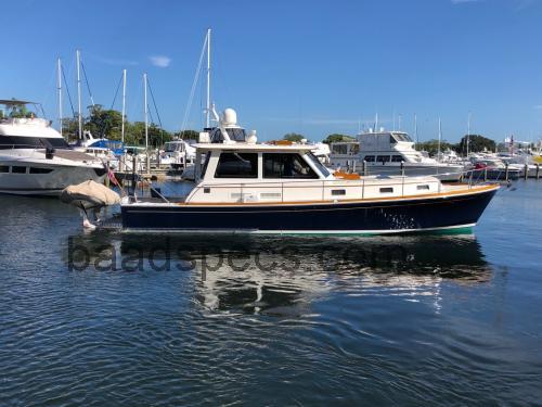 Specifikationer og anmeldelser